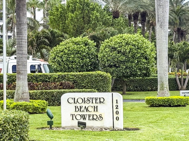 Cloister Beach Towers  photo 2